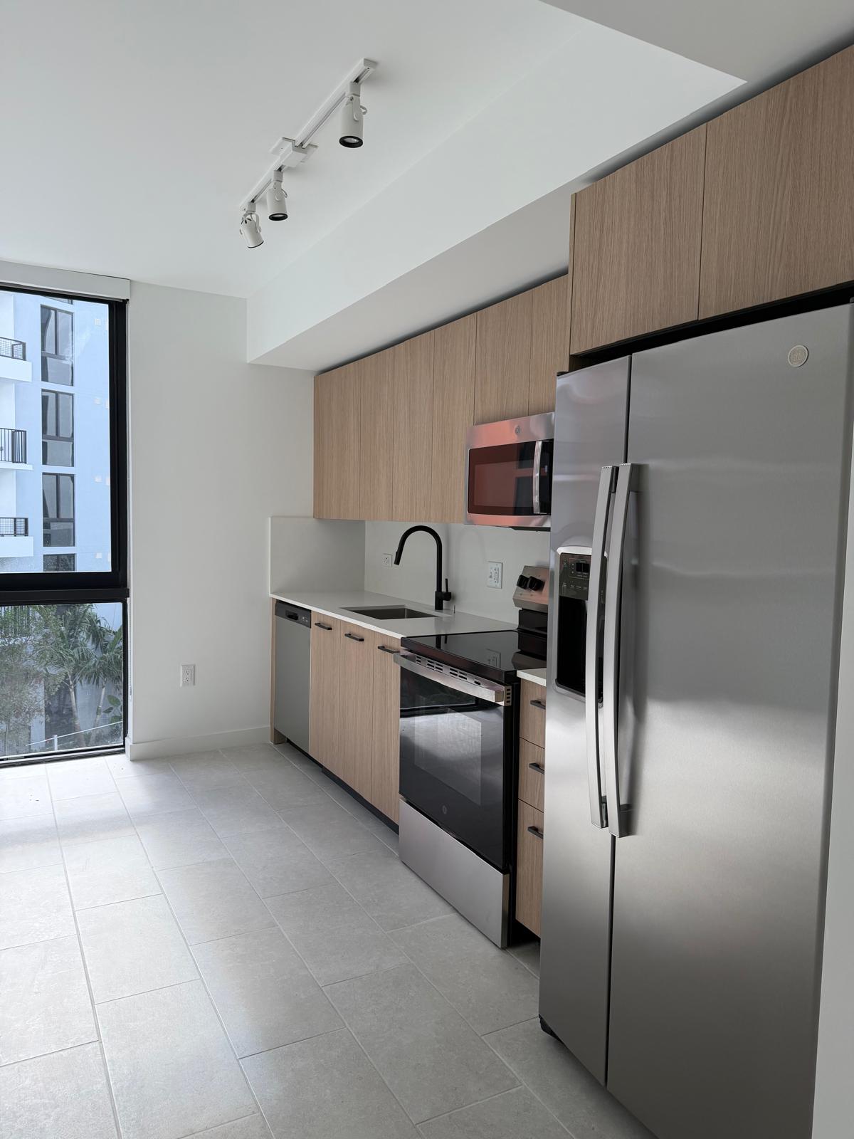 Miami River Residence